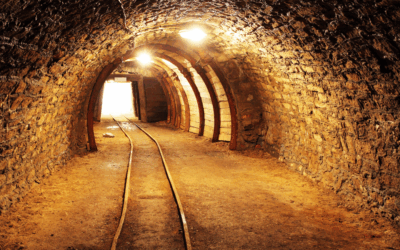 Application-Driven Relay Choices for Conveyors, Crushers & Feeders in Mining